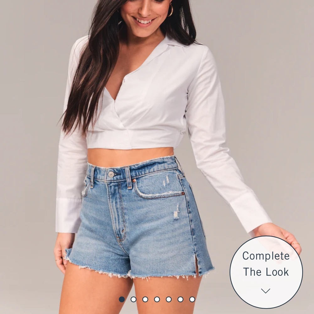 Abercrombie & Fitch Mom Short Denim Shorts